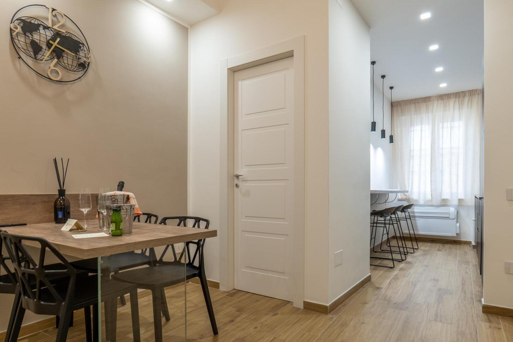 דירות סלרנו Three Moons Boutique House/Calypso מראה חיצוני תמונה