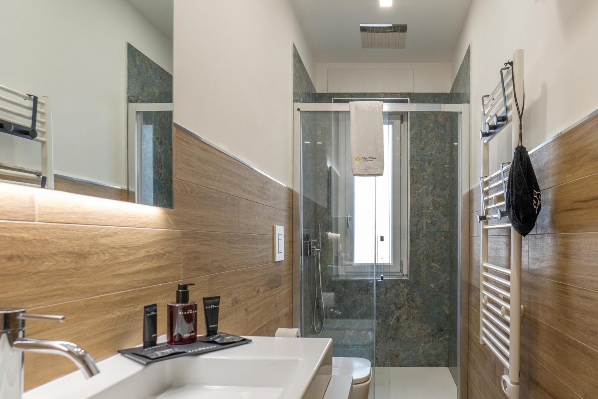דירות סלרנו Three Moons Boutique House/Calypso מראה חיצוני תמונה